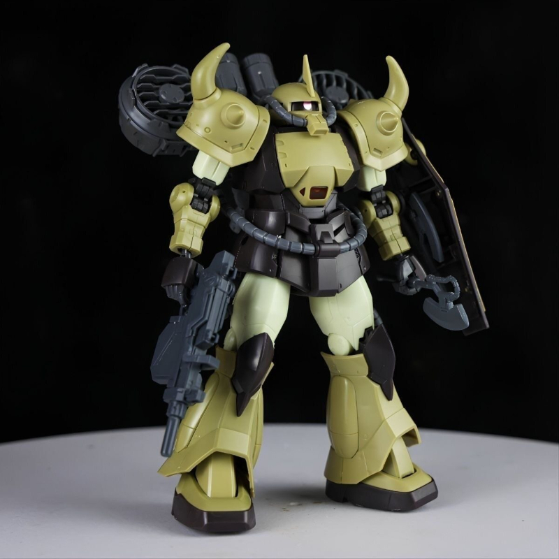 New Hot HG 1/144 Desert Yellow - đánh giá và giá Model Kit Hg
