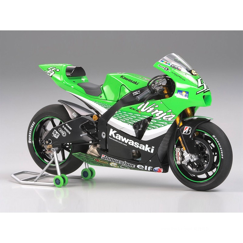 Tamiya 14109 static assembled  - đánh giá và giá Model Kit Ninja