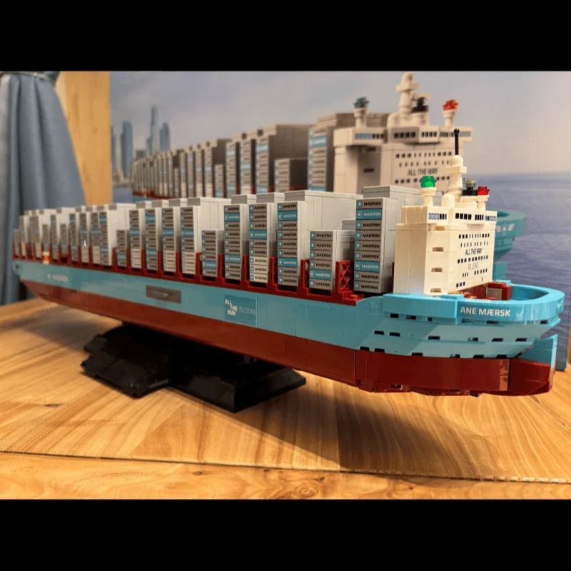 New 2026 Dual-Fuel Container V - đánh giá và giá Model Kit Chemistry